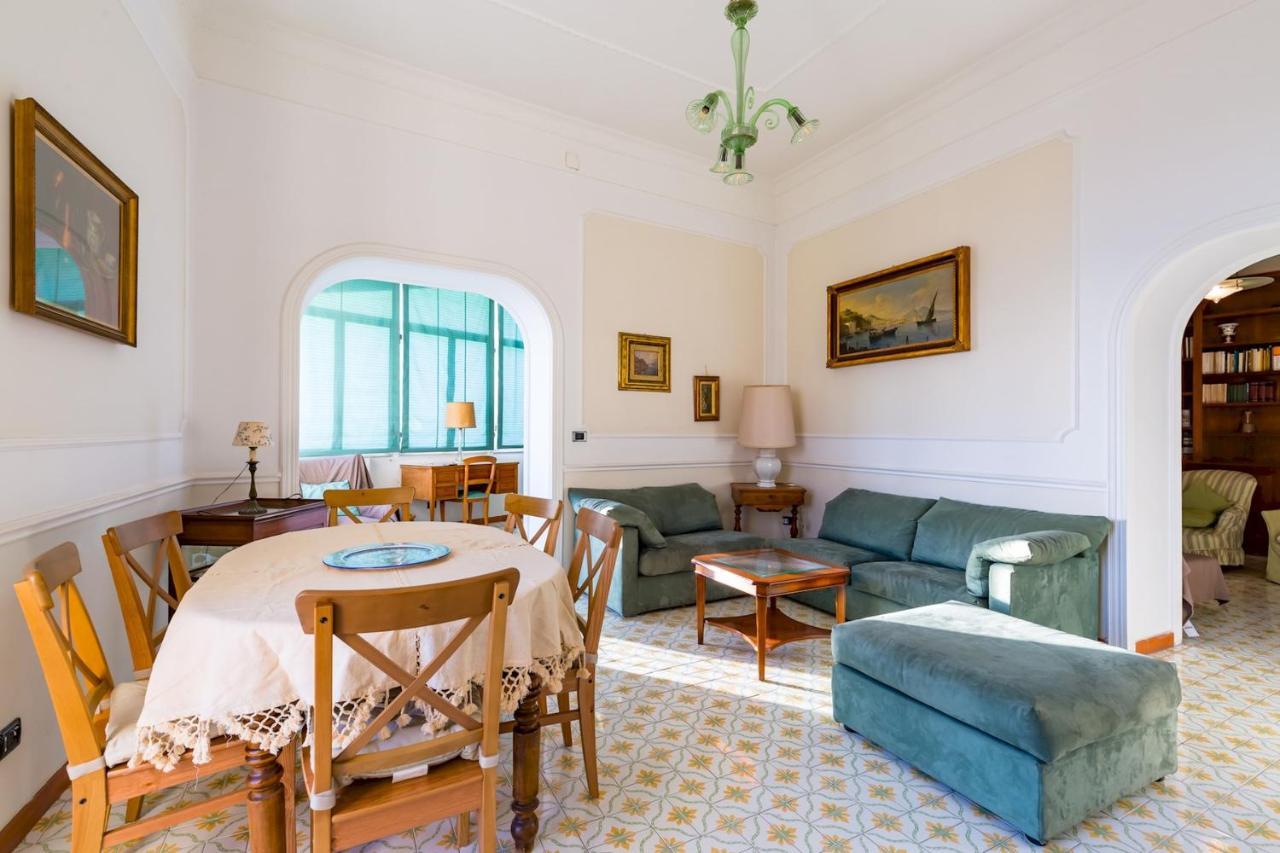 Villa Paola - Hidden Panoramic Garden And Terraces By Napoliapartments Exterior photo